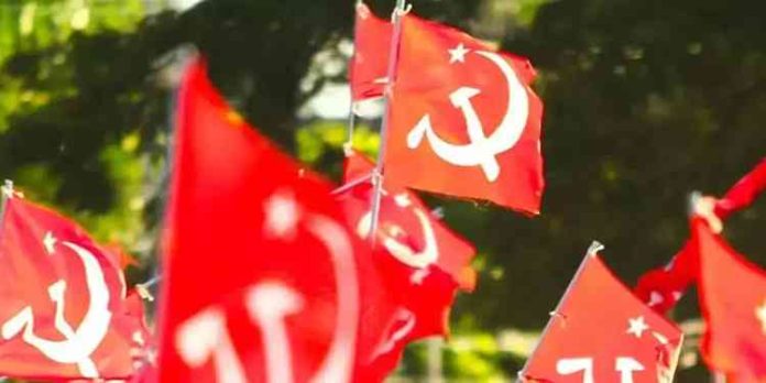 എസ്.ഡി.പി.ഐ നേതാവുമായി ബന്ധം: ആലപ്പുഴയിൽ സി.പി.എം ലോക്കൽ കമ്മിറ്റി സെക്രട്ടറിക്കെിരെ നടപടി എസ്.ഡി.പി.ഐ നേതാവുമായി ബന്ധം: ആലപ്പുഴയിൽ സി.പി.എം ലോക്കൽ കമ്മിറ്റി സെക്രട്ടറിക്കെിരെ നടപടി