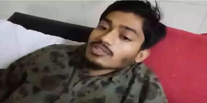 ടിക്കറ്റ് നിരക്കിനെച്ചൊല്ലി തർക്കം; കണ്ടക്ടറെ വെട്ടിപരുക്കേൽപ്പിച്ചയാൾ അറസ്റ്റിൽ ടിക്കറ്റ് നിരക്കിനെച്ചൊല്ലി തർക്കം; കണ്ടക്ടറെ വെട്ടിപരുക്കേൽപ്പിച്ചയാൾ അറസ്റ്റിൽ