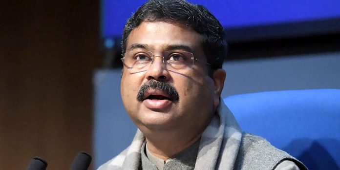 യുഎഇയിൽ സിബിഎസ്ഇ പ്രാദേശിക ഓഫീസ് വരുന്നു ; പ്രഖ്യാപനം നടത്തി യുഎഇയിൽ സിബിഎസ്ഇ പ്രാദേശിക ഓഫീസ് വരുന്നു ; പ്രഖ്യാപനം നടത്തി