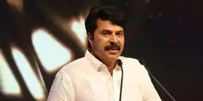 പെഹൽഗാം ഭീകരാക്രമണത്തിൽ അനുശോചനവുമായി നടൻ മമ്മൂട്ടി പെഹൽഗാം ഭീകരാക്രമണത്തിൽ അനുശോചനവുമായി നടൻ മമ്മൂട്ടി