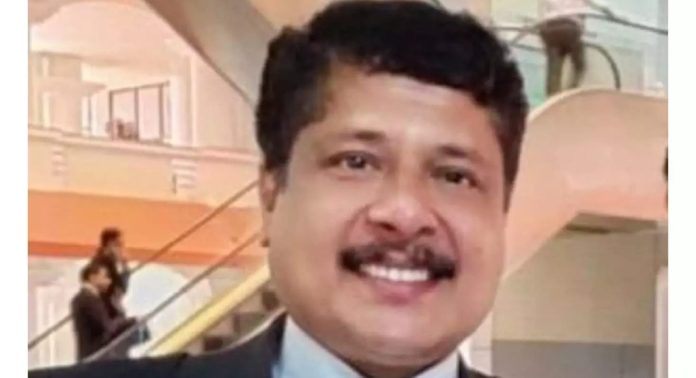 ഗവൺമെന്റ് പ്ലീഡർക്കെതിരായ ബലാത്സംഗ കേസ് ; യുവതിയെ ഇന്ന് മജിസ്ട്രേറ്റിന് മുന്നിൽ ഹാജരാക്കി മൊഴിയെടുക്കും ഗവൺമെന്റ് പ്ലീഡർക്കെതിരായ ബലാത്സംഗ കേസ് ; യുവതിയെ ഇന്ന് മജിസ്ട്രേറ്റിന് മുന്നിൽ ഹാജരാക്കി മൊഴിയെടുക്കും