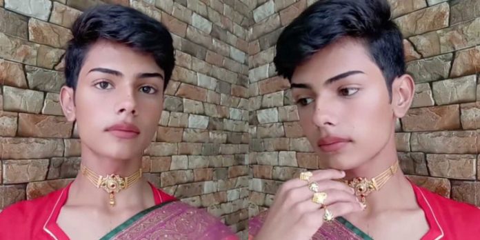 സൈബറിടത്തിൽ വിദ്വേഷ കമന്റുകൾ ; ക്വീർ ആർട്ടിസ്റ്റ് ജീവനൊടുക്കിയ നിലയിൽ സൈബറിടത്തിൽ വിദ്വേഷ കമന്റുകൾ ; ക്വീർ ആർട്ടിസ്റ്റ് ജീവനൊടുക്കിയ നിലയിൽ