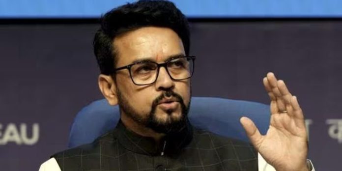 വനിതാ സ്വയം സഹായസംഘങ്ങള്ക്ക് 15,000 ഡ്രോണുകള്; കേന്ദ്രമന്ത്രിസഭാ തീരുമാനം വനിതാ സ്വയം സഹായസംഘങ്ങള്ക്ക് 15,000 ഡ്രോണുകള്; കേന്ദ്രമന്ത്രിസഭാ തീരുമാനം