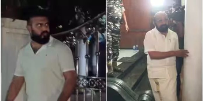 കണ്ടല സഹകരണ ബാങ്ക് തട്ടിപ്പ് കേസ്; ഭാസുരാംഗന്റെ മകന് അഖില് ജിത്ത് ജാമ്യ ഹര്ജി നല്കി കണ്ടല സഹകരണ ബാങ്ക് തട്ടിപ്പ് കേസ്; ഭാസുരാംഗന്റെ മകന് അഖില് ജിത്ത് ജാമ്യ ഹര്ജി നല്കി
