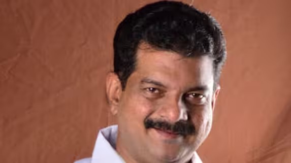 പിവിഅൻവർ എംഎൽഎക്കെതിരെ നവകേരളസദസ്സിൽ പരാതി പിവിഅൻവർ എംഎൽഎക്കെതിരെ നവകേരളസദസ്സിൽ പരാതി