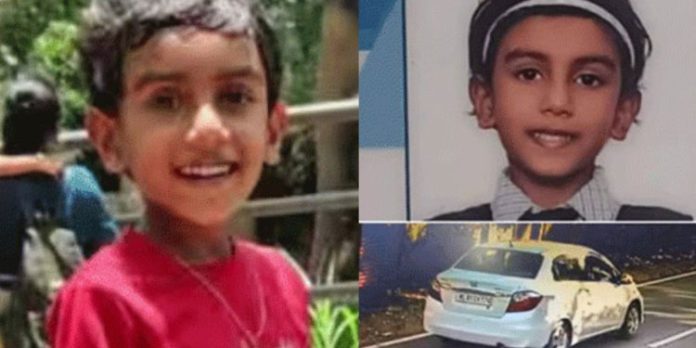 കുട്ടിയെ തട്ടിക്കൊണ്ടുപോയ സംഭവം ; കസ്റ്റഡിയിലെടുത്ത രണ്ട് പേരെ വിട്ടയച്ചു കുട്ടിയെ തട്ടിക്കൊണ്ടുപോയ സംഭവം ; കസ്റ്റഡിയിലെടുത്ത രണ്ട് പേരെ വിട്ടയച്ചു