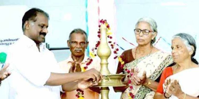 ജില്ലാ നിർമ്മാണതൊഴിലാളി ക്ഷേമ സഹകരണ സംഘത്തിന്റെ പുതിയ ഓഫീസ് ഉദ്ഘാടനം ചെയ്തു ജില്ലാ നിർമ്മാണതൊഴിലാളി ക്ഷേമ സഹകരണ സംഘത്തിന്റെ പുതിയ ഓഫീസ് ഉദ്ഘാടനം ചെയ്തു