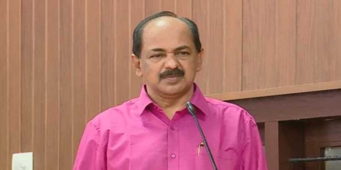 മദ്രസകളിൽ പോയാണ് കുട്ടികൾ പ്രാഥമിക വിദ്യാഭ്യാസം നേടുന്നത് ; കമ്മീഷന്റെ തീരുമാനത്തിനെതിരെ മന്ത്രി ജിആർ അനിൽ മദ്രസകളിൽ പോയാണ് കുട്ടികൾ പ്രാഥമിക വിദ്യാഭ്യാസം നേടുന്നത് ; കമ്മീഷന്റെ തീരുമാനത്തിനെതിരെ മന്ത്രി ജിആർ അനിൽ