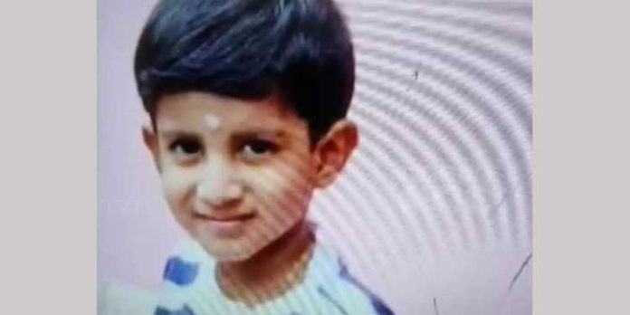 പല്ല് വേദനയ്ക്ക് ശസ്ത്രക്രിയ നടത്തി, നാല് വയസുകാരൻ മരിച്ചു പല്ല് വേദനയ്ക്ക് ശസ്ത്രക്രിയ നടത്തി, നാല് വയസുകാരൻ മരിച്ചു