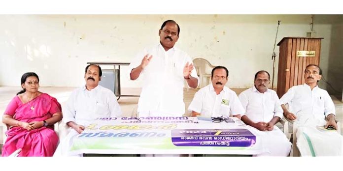 നവകേരള സദസ്സ് കബളിപ്പിക്കൽ സദസ്സ് : പ്രൊഫ. സതീഷ് കൊച്ചുപറമ്പിൽ നവകേരള സദസ്സ് കബളിപ്പിക്കൽ സദസ്സ് : പ്രൊഫ. സതീഷ് കൊച്ചുപറമ്പിൽ