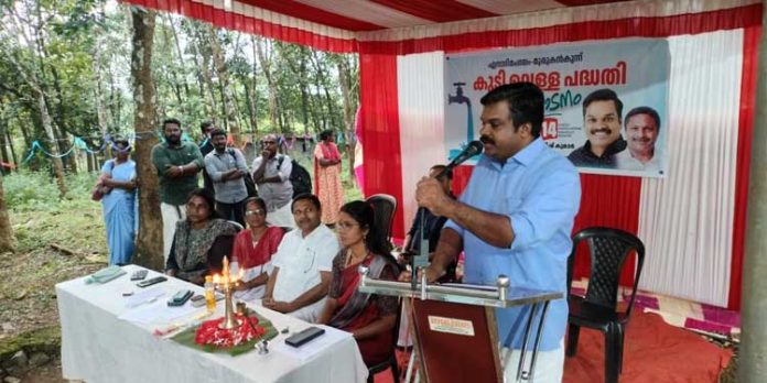 മുരുകൻകുന്ന് – വട്ടവിള കോളനി കുടിവെള്ള പദ്ധതി ഉദ്ഘാടനം ചെയ്തു മുരുകൻകുന്ന് – വട്ടവിള കോളനി കുടിവെള്ള പദ്ധതി ഉദ്ഘാടനം ചെയ്തു