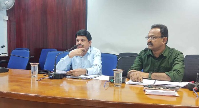 നവകേരളസദസ് : ജില്ലയിലെ ക്രമീകരണങ്ങള് വിലയിരുത്താനായി യോഗം ചേര്ന്നു നവകേരളസദസ് : ജില്ലയിലെ ക്രമീകരണങ്ങള് വിലയിരുത്താനായി യോഗം ചേര്ന്നു