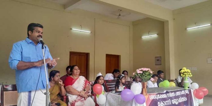 കോന്നി ബ്ലോക്ക് തല ശിശുദിനാഘോഷം നടന്നു കോന്നി ബ്ലോക്ക് തല ശിശുദിനാഘോഷം നടന്നു