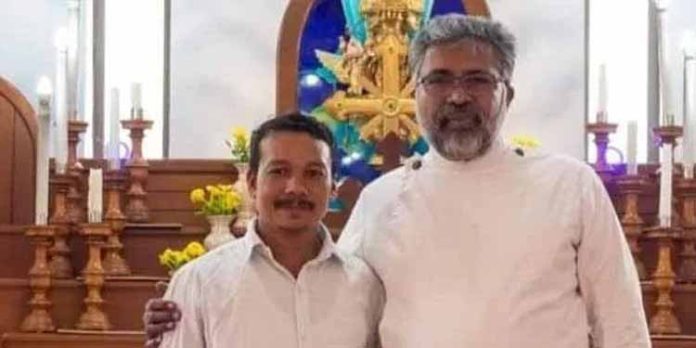 ചാത്തങ്കരി മാര്ത്തോമ പളളിയില് കപ്യാര് ഝാര്ഖണ്ഡ് സ്വദേശി ചാത്തങ്കരി മാര്ത്തോമ പളളിയില് കപ്യാര് ഝാര്ഖണ്ഡ് സ്വദേശി
