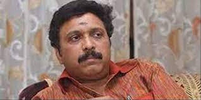 സോളാര് പീഡന പരാതി; കെ.ബി ഗണേഷ്കുമാർ ഇന്ന് ജാമ്യം എടുത്തേക്കും സോളാര് പീഡന പരാതി; കെ.ബി ഗണേഷ്കുമാർ ഇന്ന് ജാമ്യം എടുത്തേക്കും
