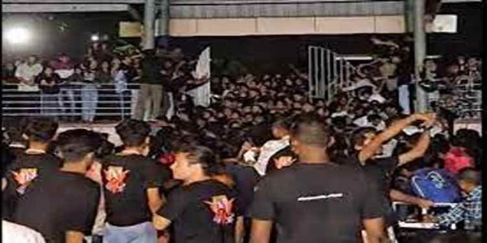 അപകടം ഉണ്ടായ കുസാറ്റിലെ ഓഡിറ്റോറിയത്തിൽ വിദഗ്ധ സംഘത്തിന്റെ പരിശോധന അപകടം ഉണ്ടായ കുസാറ്റിലെ ഓഡിറ്റോറിയത്തിൽ വിദഗ്ധ സംഘത്തിന്റെ പരിശോധന