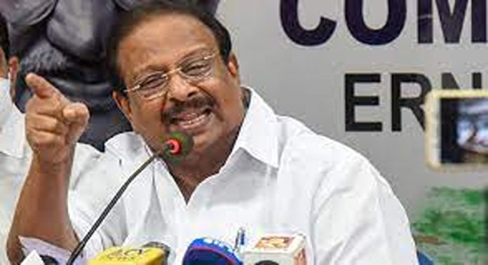 നവകേരള സദസ്സിന്റെ മറവില് അരങ്ങേറുന്നത് ഗുണ്ട സദസ്സെന്ന് കെ. സുധാകരന് നവകേരള സദസ്സിന്റെ മറവില് അരങ്ങേറുന്നത് ഗുണ്ട സദസ്സെന്ന് കെ. സുധാകരന്