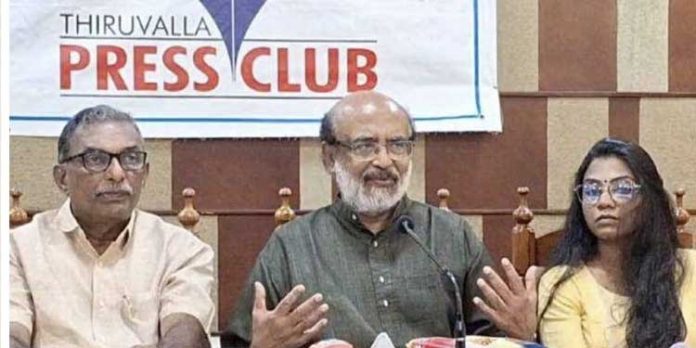 വൈജ്ഞാനിക സമ്പദ്ഘടനയിലേക്ക് കേരളത്തെ പരിവർത്തിപ്പിക്കുന്നതിൽ പ്രവാസികളുടെ പങ്ക് എന്ന ആശയമാണ് മൈഗ്രേഷൻ കോൺക്ലേവ് വൈജ്ഞാനിക സമ്പദ്ഘടനയിലേക്ക് കേരളത്തെ പരിവർത്തിപ്പിക്കുന്നതിൽ പ്രവാസികളുടെ പങ്ക് എന്ന ആശയമാണ് മൈഗ്രേഷൻ കോൺക്ലേവ്
