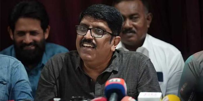 സിനിമ റിവ്യൂകള്ക്ക് വിലക്കോ സമയപരിധിയോ ഏര്പ്പെടുത്തുന്നതിനാേട് യോജിപ്പില്ല : നിലപാട് വ്യക്തമാക്കി ഫെഫ്ക സിനിമ റിവ്യൂകള്ക്ക് വിലക്കോ സമയപരിധിയോ ഏര്പ്പെടുത്തുന്നതിനാേട് യോജിപ്പില്ല : നിലപാട് വ്യക്തമാക്കി ഫെഫ്ക