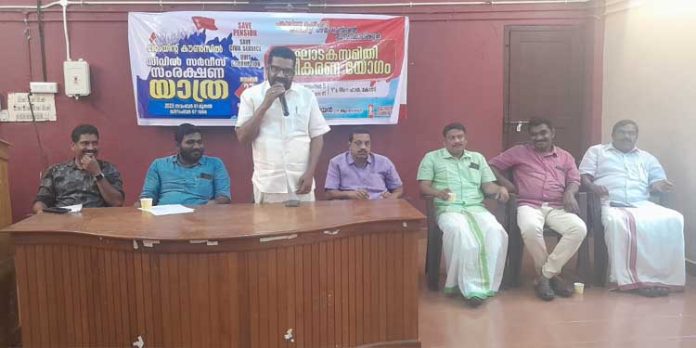 കേന്ദ്ര ഭരണത്തിൻ കീഴിൽ ഇന്ത്യൻ ജനാധിപത്യം തകർന്നു : എ പി ജയൻ കേന്ദ്ര ഭരണത്തിൻ കീഴിൽ ഇന്ത്യൻ ജനാധിപത്യം തകർന്നു : എ പി ജയൻ
