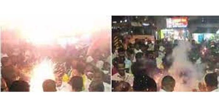 തലസ്ഥാനത്ത് യുഡിഎഫ് ബാങ്ക് തെരഞ്ഞെടുപ്പ് വിജയാഘോഷത്തിനിടെ അമിട്ട് പൊട്ടിത്തെറിച്ചു ; 5 പേർക്ക് പരിക്ക് തലസ്ഥാനത്ത് യുഡിഎഫ് ബാങ്ക് തെരഞ്ഞെടുപ്പ് വിജയാഘോഷത്തിനിടെ അമിട്ട് പൊട്ടിത്തെറിച്ചു ; 5 പേർക്ക് പരിക്ക്