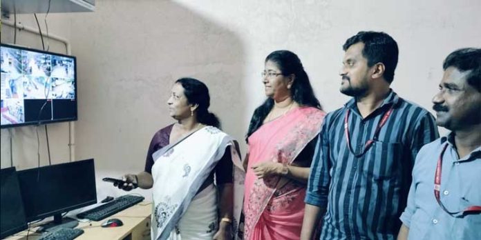 അനധികൃത മാലിന്യ നിക്ഷേപം : നടപടിയുമായി പഞ്ചായത്ത് അനധികൃത മാലിന്യ നിക്ഷേപം : നടപടിയുമായി പഞ്ചായത്ത്