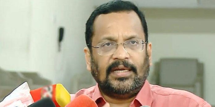 ഡിജിറ്റല് റീസര്വേ പൂർത്തിയാകുന്നതോടെ പെരുമ്പെട്ടി പട്ടയപ്രശ്നങ്ങൾക്ക് പരിഹാരമാകും : മന്ത്രി കെ രാജൻ ഡിജിറ്റല് റീസര്വേ പൂർത്തിയാകുന്നതോടെ പെരുമ്പെട്ടി പട്ടയപ്രശ്നങ്ങൾക്ക് പരിഹാരമാകും : മന്ത്രി കെ രാജൻ