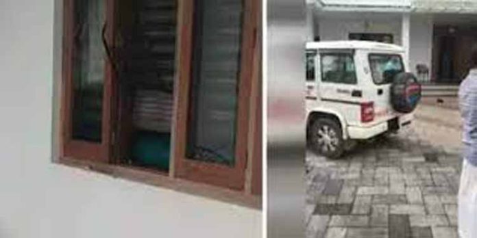 കണ്ണൂർ പരിയാരത്ത് വയോധികയെ കെട്ടിയിട്ട് കവർച്ച നടത്തിയ സംഭവം ; ഒരാള് പോലീസ് പിടിയില് കണ്ണൂർ പരിയാരത്ത് വയോധികയെ കെട്ടിയിട്ട് കവർച്ച നടത്തിയ സംഭവം ; ഒരാള് പോലീസ് പിടിയില്