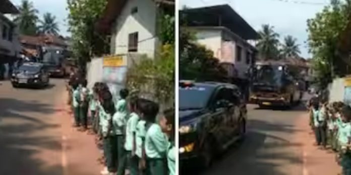 മന്ത്രിമാരുടെ ബസിന് കൈകാണിക്കാൻ കുട്ടികളെ ഇറക്കി നിർത്തേണ്ടെന്ന് മുഖ്യമന്ത്രിയുടെ നിർദേശം മന്ത്രിമാരുടെ ബസിന് കൈകാണിക്കാൻ കുട്ടികളെ ഇറക്കി നിർത്തേണ്ടെന്ന് മുഖ്യമന്ത്രിയുടെ നിർദേശം