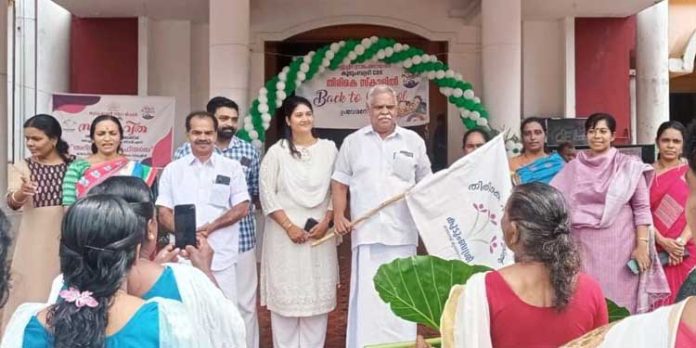 തിരികെ സ്കൂളിലേക്ക് ക്യാമ്പയിൻ നടത്തി തിരികെ സ്കൂളിലേക്ക് ക്യാമ്പയിൻ നടത്തി