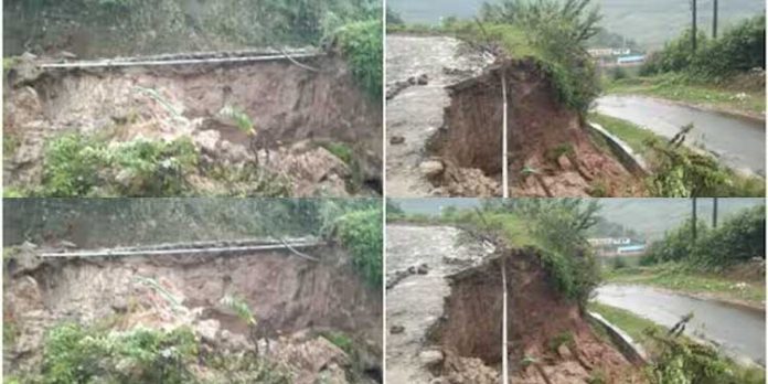 അതിശക്തമായ മഴ ; വട്ടവട ഗ്രാമപഞ്ചായത്തിലെ കോവിലൂർ – കൊട്ടാക്കമ്പൂർ റോഡ് തകർന്നു അതിശക്തമായ മഴ ; വട്ടവട ഗ്രാമപഞ്ചായത്തിലെ കോവിലൂർ – കൊട്ടാക്കമ്പൂർ റോഡ് തകർന്നു