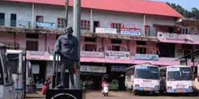കോന്നി ഡിപ്പോയിൽനിന്ന് പമ്പയിലേക്ക് കെ.എസ്.ആർ.ടി.സി. സർവീസുകൾ ആരംഭിച്ചിട്ടില്ല കോന്നി ഡിപ്പോയിൽനിന്ന് പമ്പയിലേക്ക് കെ.എസ്.ആർ.ടി.സി. സർവീസുകൾ ആരംഭിച്ചിട്ടില്ല