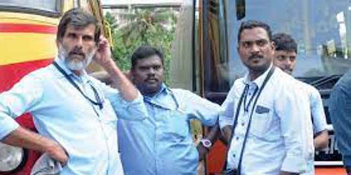 കെഎസ്ആർടിസി ജീവനക്കാരുടെ യൂണിഫോമിൽ മാറ്റം വരുന്നു കെഎസ്ആർടിസി ജീവനക്കാരുടെ യൂണിഫോമിൽ മാറ്റം വരുന്നു