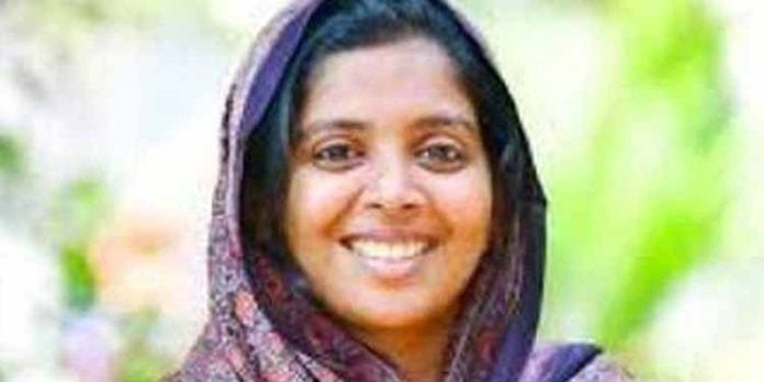 എൽഡിഎഫ് സ്വതന്ത്ര സ്ഥാനാർഥിയായിരുന്ന ഷെൽന നിഷാദ് അന്തരിച്ചു എൽഡിഎഫ് സ്വതന്ത്ര സ്ഥാനാർഥിയായിരുന്ന ഷെൽന നിഷാദ് അന്തരിച്ചു