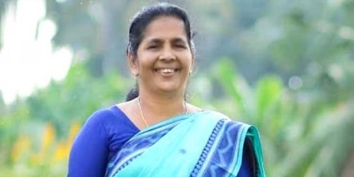മില്മ തിരുവനന്തപുരം മേഖല യൂണിയന് അഡ്മിനിസ്ട്രേറ്റീവ് കമ്മിറ്റി കണ്വീനര് ആയി മണി വിശ്വനാഥ് ചുമതലയേറ്റു മില്മ തിരുവനന്തപുരം മേഖല യൂണിയന് അഡ്മിനിസ്ട്രേറ്റീവ് കമ്മിറ്റി കണ്വീനര് ആയി മണി വിശ്വനാഥ് ചുമതലയേറ്റു