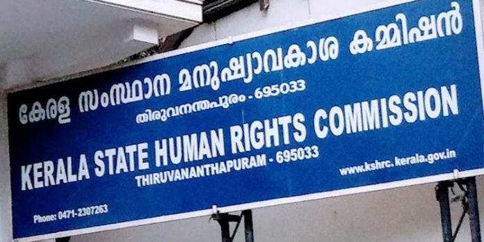 നൃത്തച്ചുവട് തെറ്റിച്ച കുഞ്ഞിന് മർദ്ദനം ; മനുഷ്യാവകാശ കമ്മീഷൻ കേസെടുത്ത് പോലീസ് അന്വേഷണത്തിന് ഉത്തരവിട്ടു നൃത്തച്ചുവട് തെറ്റിച്ച കുഞ്ഞിന് മർദ്ദനം ; മനുഷ്യാവകാശ കമ്മീഷൻ കേസെടുത്ത് പോലീസ് അന്വേഷണത്തിന് ഉത്തരവിട്ടു