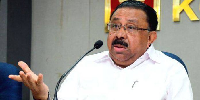 പെന്ഷൻ പറ്റുമ്പോൾ എൽഡിഎഫാണ് ഭരിക്കുയെന്ന് കരുതരുത് ; ഉദ്യോഗസ്ഥർക്ക് താക്കീത് നൽകി എംഎം ഹസൻ പെന്ഷൻ പറ്റുമ്പോൾ എൽഡിഎഫാണ് ഭരിക്കുയെന്ന് കരുതരുത് ; ഉദ്യോഗസ്ഥർക്ക് താക്കീത് നൽകി എംഎം ഹസൻ
