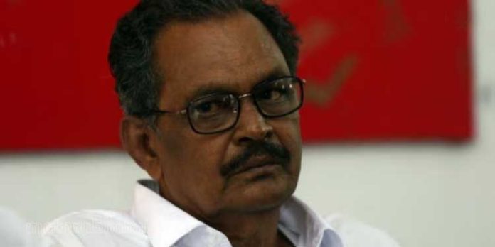 കരുവന്നൂര് ബാങ്ക് തട്ടിപ്പ് കേസ് ; സിപിഎം നേതാവ് എംഎം വര്ഗീസിന് ഇ ഡി നോട്ടീസ് കരുവന്നൂര് ബാങ്ക് തട്ടിപ്പ് കേസ് ; സിപിഎം നേതാവ് എംഎം വര്ഗീസിന് ഇ ഡി നോട്ടീസ്