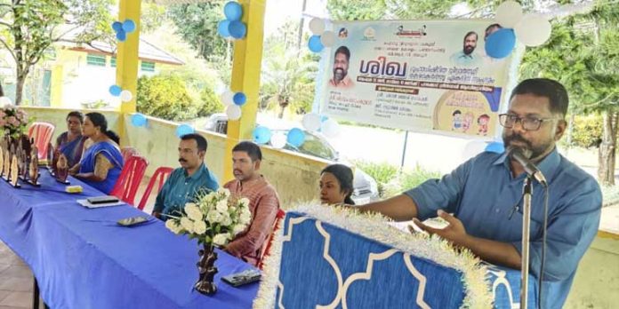 ഗൃഹാധിഷ്ഠിത വിദ്യാര്ഥി-രക്ഷകര്തൃ ഏകദിനസംഗമം നടന്നു ഗൃഹാധിഷ്ഠിത വിദ്യാര്ഥി-രക്ഷകര്തൃ ഏകദിനസംഗമം നടന്നു