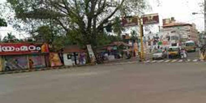 പന്തളത്തെ ട്രാഫിക് പരിഷ്ക്കാരനടപടികൾ കൈക്കൊള്ളുവാൻ മുൻസിപ്പാലിറ്റി തയാറാകണം ; കേരളകോൺഗ്രസ് പന്തളത്തെ ട്രാഫിക് പരിഷ്ക്കാരനടപടികൾ കൈക്കൊള്ളുവാൻ മുൻസിപ്പാലിറ്റി തയാറാകണം ; കേരളകോൺഗ്രസ്