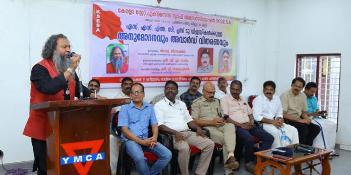 മദ്യം മടുത്ത് സിന്തറ്റിക് മയക്കുമരുന്നിലേക്ക് ; വ്യതിചലിക്കുന്ന പുതുതലമുറ നാടിനും വീടിനും വെല്ലുവിളിയെന്ന് ജിതേഷ്ജി മദ്യം മടുത്ത് സിന്തറ്റിക് മയക്കുമരുന്നിലേക്ക് ; വ്യതിചലിക്കുന്ന പുതുതലമുറ നാടിനും വീടിനും വെല്ലുവിളിയെന്ന് ജിതേഷ്ജി