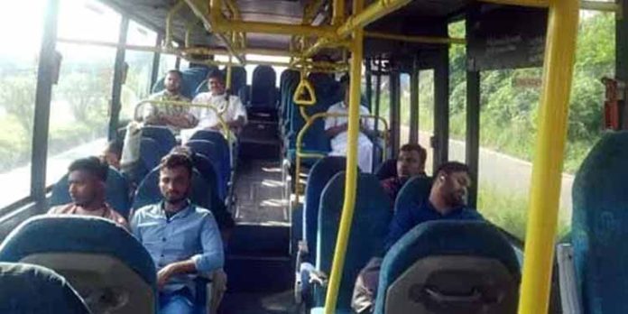 കെഎസ്ആര്ടിസി ആരംഭിച്ച പത്തനംതിട്ട – കോയമ്പത്തൂര് സര്വീസില് ആളുകള് കയറി തുടങ്ങി കെഎസ്ആര്ടിസി ആരംഭിച്ച പത്തനംതിട്ട – കോയമ്പത്തൂര് സര്വീസില് ആളുകള് കയറി തുടങ്ങി