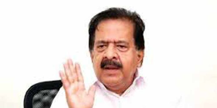 നവകേരള സദസ് വൻ പരാജയം ; രമേശ് ചെന്നിത്തല നവകേരള സദസ് വൻ പരാജയം ; രമേശ് ചെന്നിത്തല
