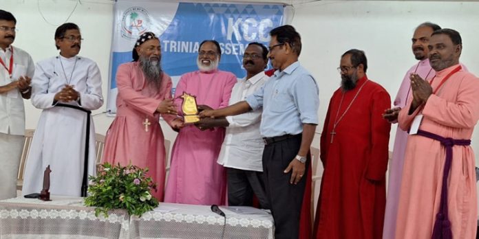 ത്രിവത്സര വാർഷിക അസംബ്ലിയില് മികച്ച മേഖലയായി വെച്ചൂച്ചിറ സോണിനെ തെരഞ്ഞെടുത്തു ത്രിവത്സര വാർഷിക അസംബ്ലിയില് മികച്ച മേഖലയായി വെച്ചൂച്ചിറ സോണിനെ തെരഞ്ഞെടുത്തു