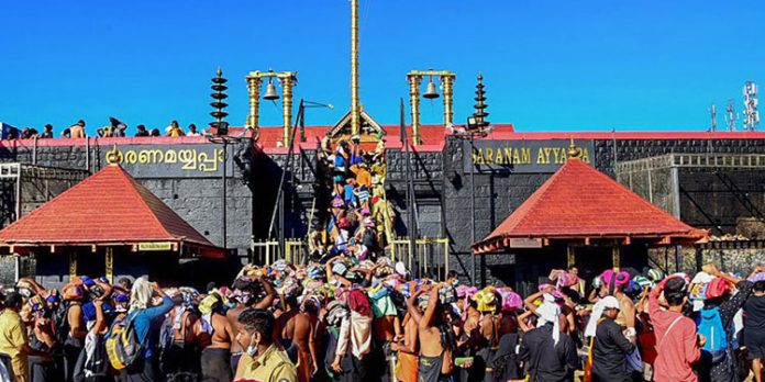തിരക്കേറുന്നു ; ശബരിമലയിൽ ഇന്നലെ മാത്രം എത്തിയത് 70,000 തീർഥാടകർ തിരക്കേറുന്നു ; ശബരിമലയിൽ ഇന്നലെ മാത്രം എത്തിയത് 70,000 തീർഥാടകർ