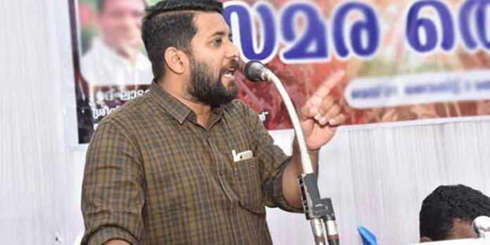 സപ്ലൈകോയെ അടുത്ത കെഎസ്ആർടിസി ആക്കി ദയാവധത്തിന് ഒരുക്കുകയാണ് സർക്കാര് ; ഷാഫി പറമ്പില് സപ്ലൈകോയെ അടുത്ത കെഎസ്ആർടിസി ആക്കി ദയാവധത്തിന് ഒരുക്കുകയാണ് സർക്കാര് ; ഷാഫി പറമ്പില്