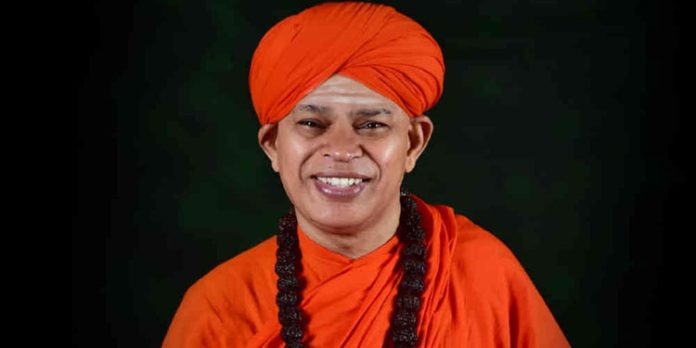 പോക്സോ കേസിൽ ചിത്രദുര്ഗ മുന്മഠാധിപതി വീണ്ടും അറസ്റ്റില് ; പിന്നീട് വിട്ടയച്ചു പോക്സോ കേസിൽ ചിത്രദുര്ഗ മുന്മഠാധിപതി വീണ്ടും അറസ്റ്റില് ; പിന്നീട് വിട്ടയച്ചു