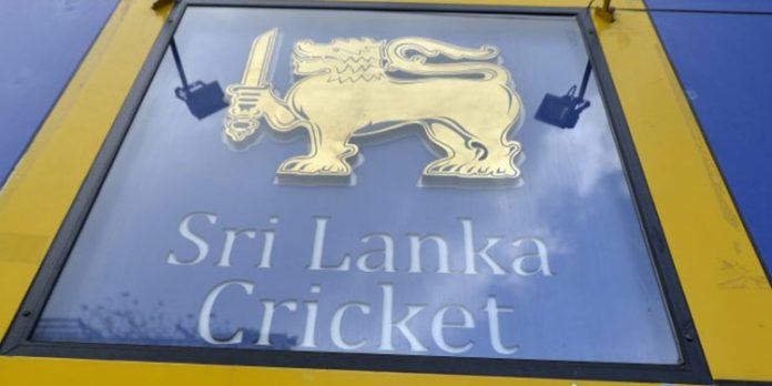 ലോകകപ്പിലെ മോശം പ്രകടനം ; ശ്രീലങ്കൻ ക്രിക്കറ്റ് ബോർഡ് പിരിച്ചുവിട്ടു ലോകകപ്പിലെ മോശം പ്രകടനം ; ശ്രീലങ്കൻ ക്രിക്കറ്റ് ബോർഡ് പിരിച്ചുവിട്ടു