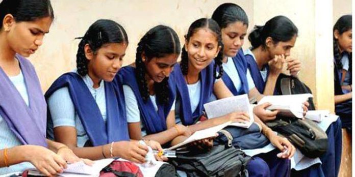 നവകേരള സദസിൽ 200 വിദ്യാർഥികളെ കർശനമായി എത്തിക്കണമെന്ന് വിദ്യാഭ്യാസ വകുപ്പ് നവകേരള സദസിൽ 200 വിദ്യാർഥികളെ കർശനമായി എത്തിക്കണമെന്ന് വിദ്യാഭ്യാസ വകുപ്പ്