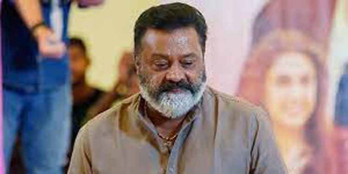 മാധ്യമപ്രവര്ത്തകയോട് അപമര്യാദയായി പെരുമാറിയെന്ന സുരേഷ് ഗോപിക്കെതിരായ കേസില് പോലീസ് നിയമോപദേശം തേടും മാധ്യമപ്രവര്ത്തകയോട് അപമര്യാദയായി പെരുമാറിയെന്ന സുരേഷ് ഗോപിക്കെതിരായ കേസില് പോലീസ് നിയമോപദേശം തേടും